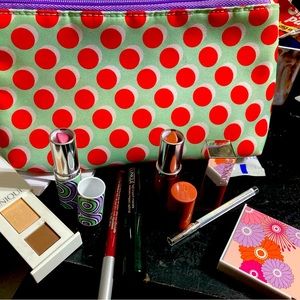 Clinique makeup bundle